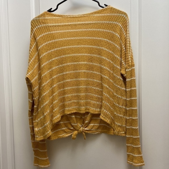 AMERICAN eagle crop top woman’s sexy plush long sleeve size XS top - Picture 9 of 9
